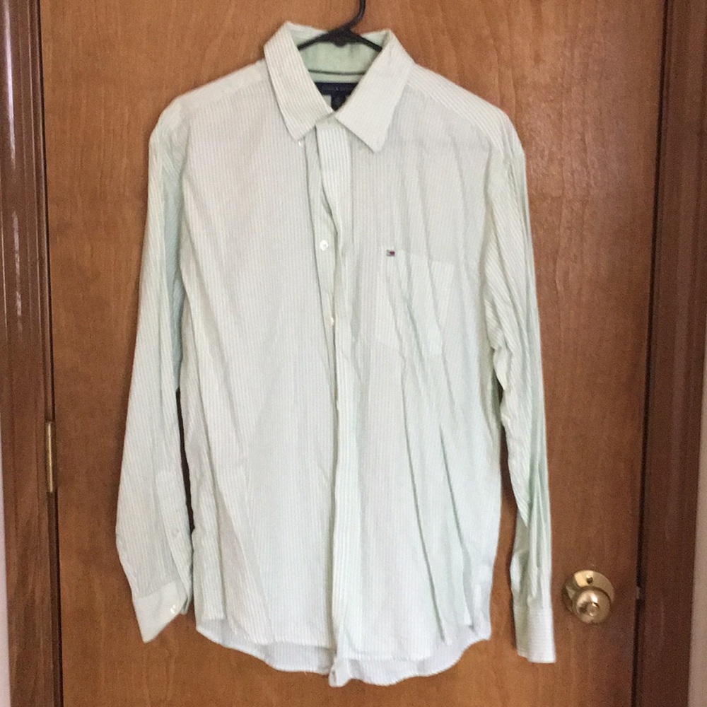 Long sleeve dress shirt